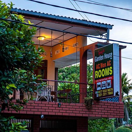 Tony'S Garden House Back Packers Inn Jaffna Exterior foto